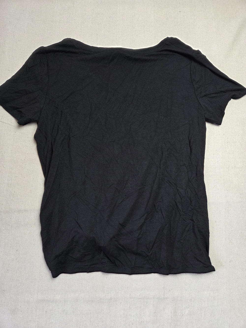 Women’s Black V-Neck Side Tie Tee - Picture 5 of 10
